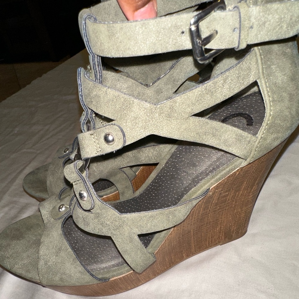 Green Guess platform sandals